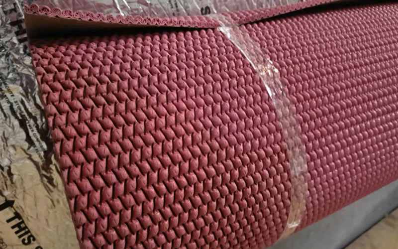 Rubber underlay with red color